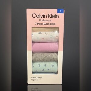 Calvin Klein Girls’ Bikini Underwear 7-pack  Size L.
